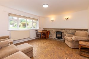 Peaks Lane Stonesfield